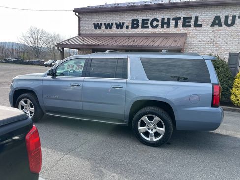 Used 2015 Chevrolet Suburban LT image 8