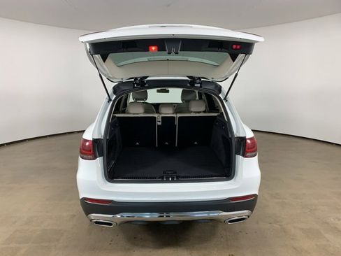 Used 2021 Mercedes-Benz GLC 300 4MATIC image 12