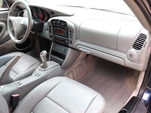 Used 2003 Porsche 911 Carrera image 21
