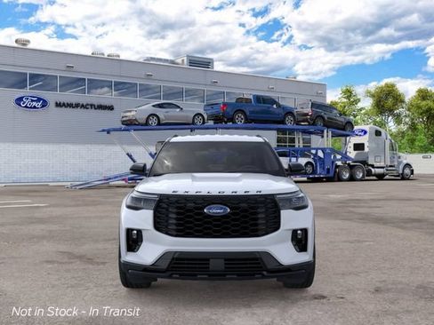 New 2026 Ford Explorer ST-Line w/ ST-Line Street Pack RWD image 6