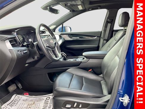 Used 2024 Cadillac XT5 Premium Luxury w/ Technology Package image 22