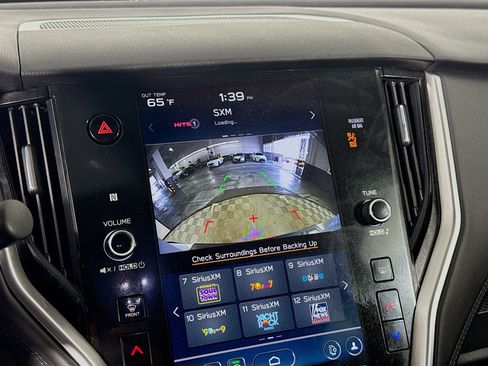 Used 2023 Subaru Outback Premium image 19