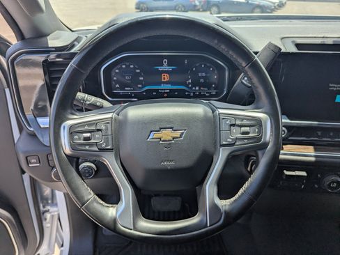 Used 2024 Chevrolet Silverado 2500 LT w/ Convenience Package AWD/4WD image 14
