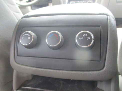 Used 2017 Buick Enclave Convenience FWD image 23
