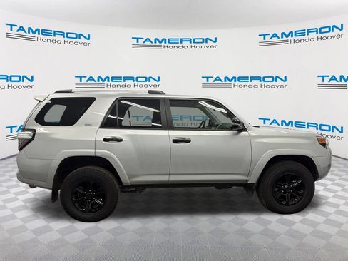 Used 2024 Toyota 4Runner SR5 Premium AWD/4WD image 6