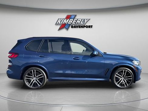 Used 2022 BMW X5 xDrive40i w/ M Sport Package AWD/4WD image 6