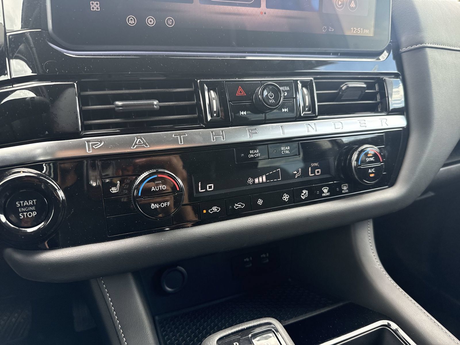 Certified 2026 Nissan Pathfinder SV AWD/4WD image 27