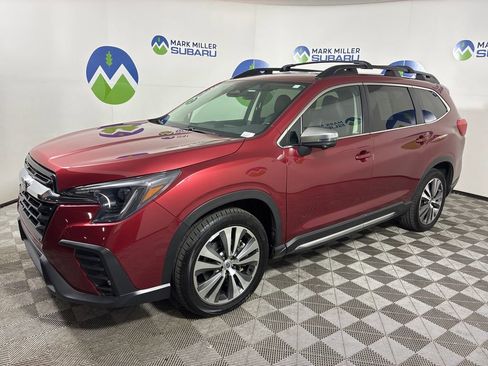 Used 2023 Subaru Ascent Limited w/ Technology Package AWD/4WD image 3