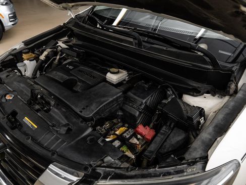 Used 2017 Nissan Pathfinder SL FWD image 59