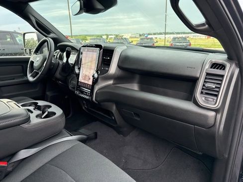 New 2025 RAM 2500 Tradesman AWD/4WD image 12