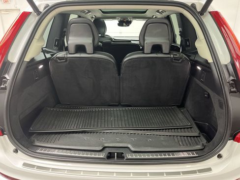 Used 2019 Volvo XC90 T5 Momentum w/ Advanced Package image 31