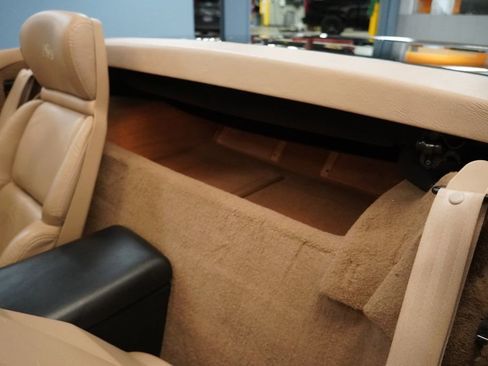 Used 1993 Chevrolet Corvette Convertible RWD image 17