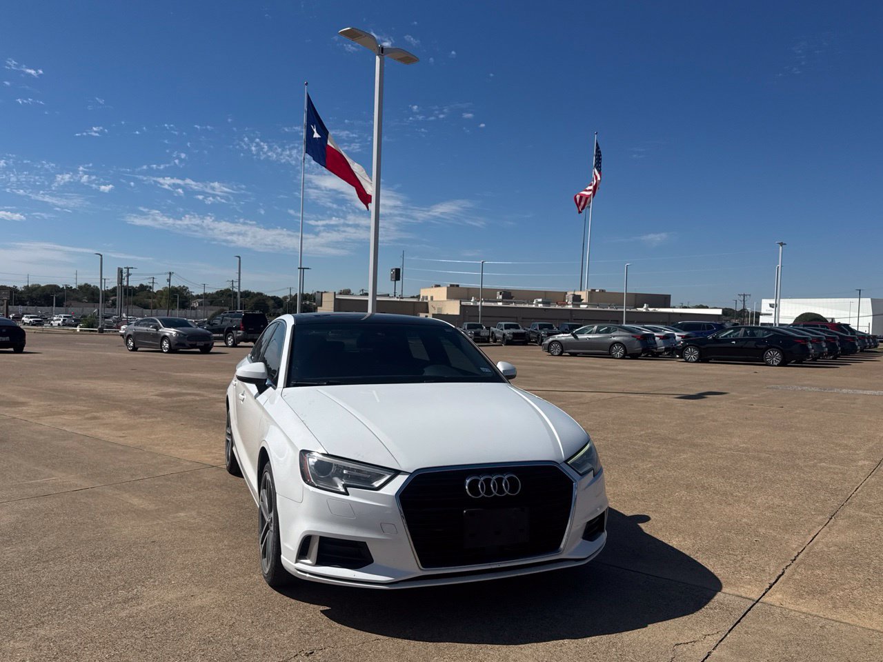 Used 2019 Audi A3 2.0T Premium w/ Convenience Package FWD image 4