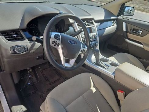Used 2013 Ford Edge SE image 23