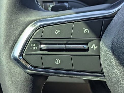 New 2026 Chevrolet Traverse LT w/ Midnight/Sport Edition FWD image 13