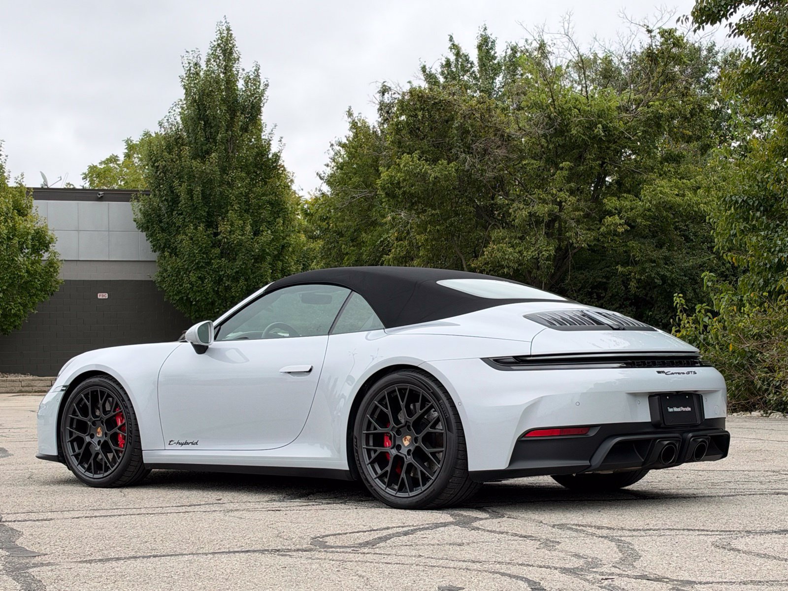 Certified 2026 Porsche 911 Carrera GTS RWD image 3