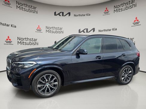 Used 2023 BMW X5 xDrive40i w/ M Sport Package AWD/4WD image 2