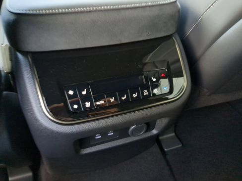 New 2026 INFINITI QX80 Autograph w/ Premium Cargo Package image 15