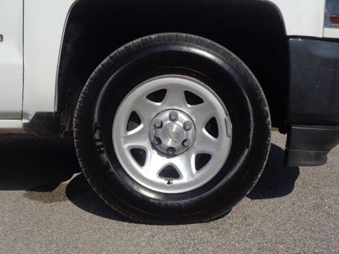 Used 2018 Chevrolet Silverado 1500 W/T w/ Trailering Package AWD/4WD image 30