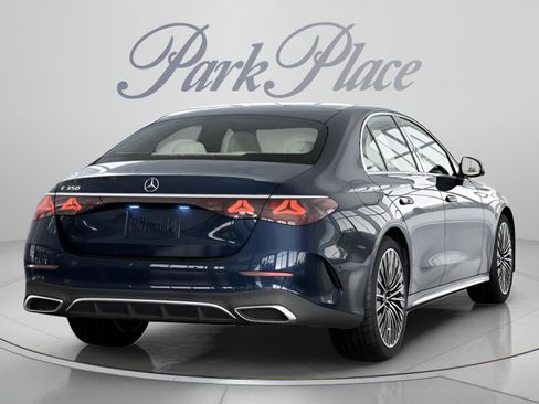Used 2026 Mercedes-Benz E 350 Sedan image 19
