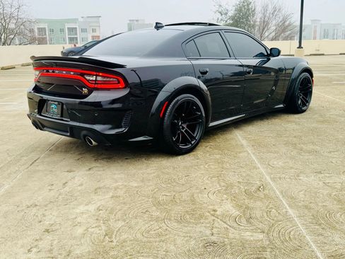 Used 2021 Dodge Charger Scat Pack RWD image 6