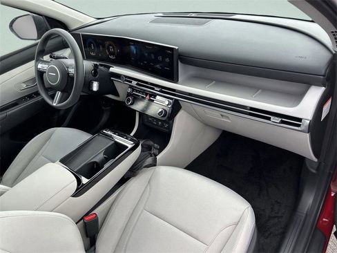 New 2026 Hyundai Tucson Blue SE image 17