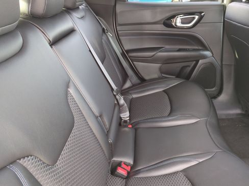 New 2026 Jeep Compass Latitude image 18