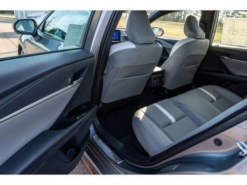 New 2026 Toyota Camry SE image 12