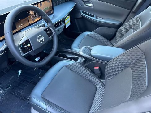 New 2026 Nissan Leaf Platinum+ w/ Cargo Package (Platinum+) image 7