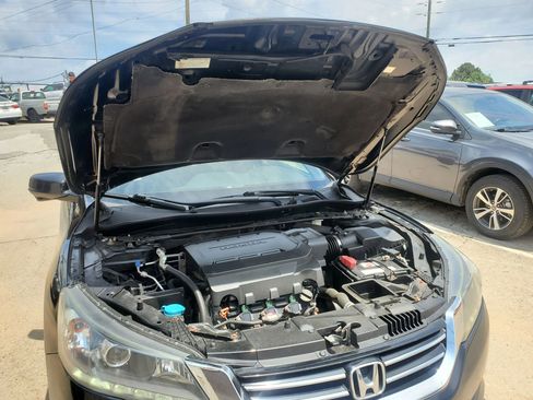 Used 2015 Honda Accord EX-L image 47