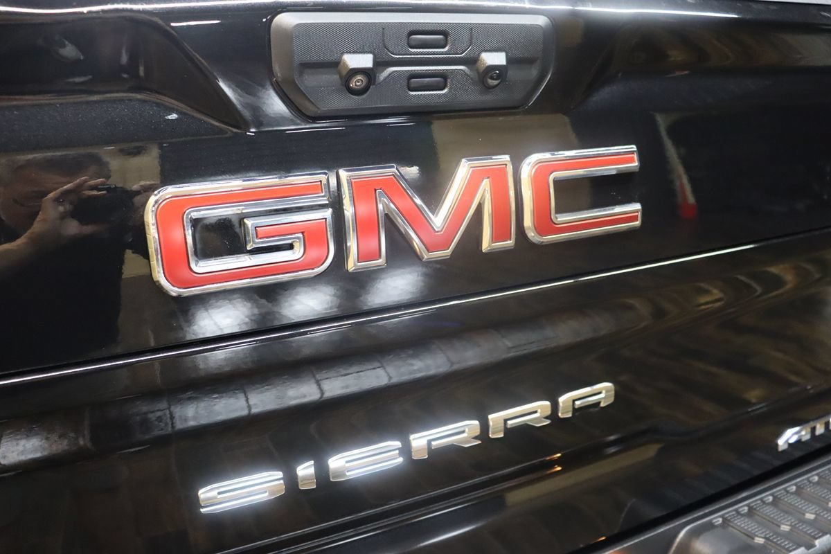 Used 2023 GMC Sierra 2500 AT4 w/ AT4 Premium Plus Package AWD/4WD image 28