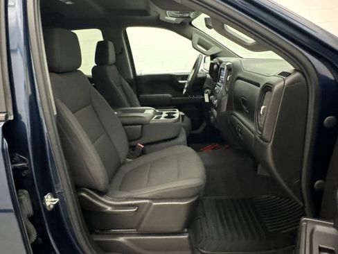 Used 2020 Chevrolet Silverado 1500 Custom w/ Custom Value Package AWD/4WD image 37