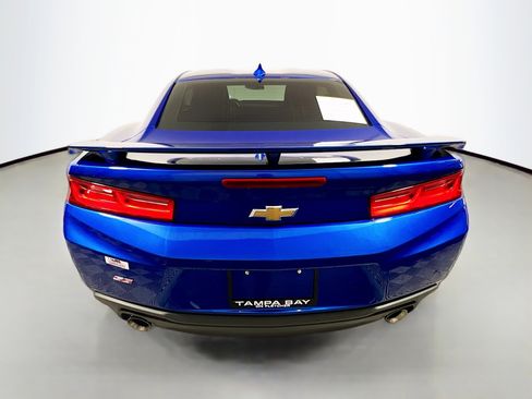 Used 2018 Chevrolet Camaro SS image 6