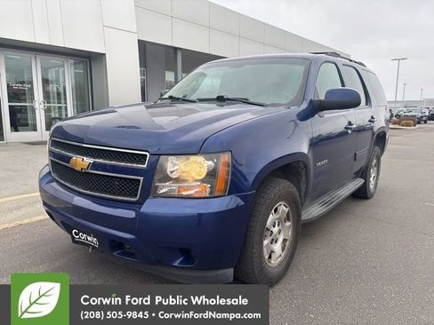Used 2012 Chevrolet Tahoe LS image 3