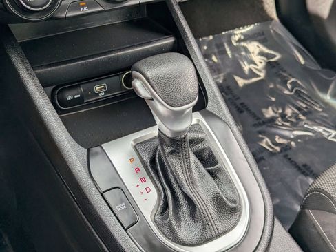 Used 2023 Kia Forte LXS image 28