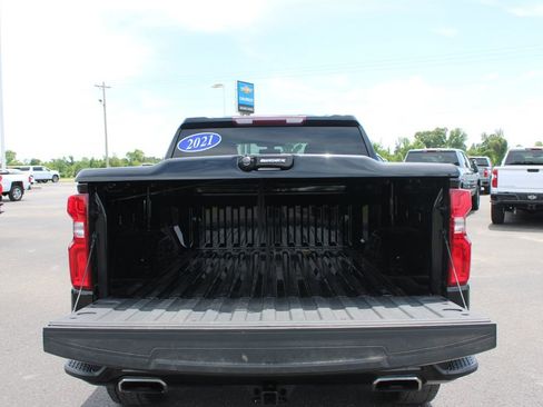 Used 2021 Chevrolet Silverado 1500 LT Trail Boss AWD/4WD image 17