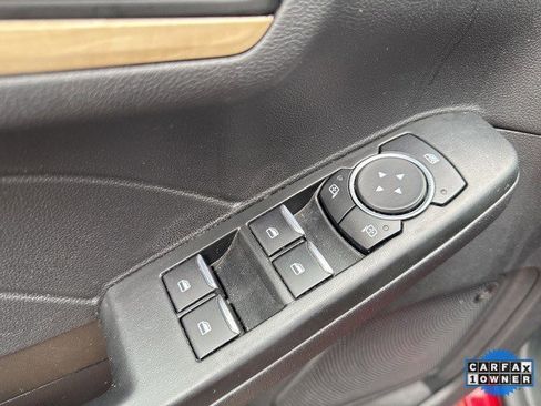 Used 2022 Ford Escape Titanium w/ Titanium Elite Package image 19