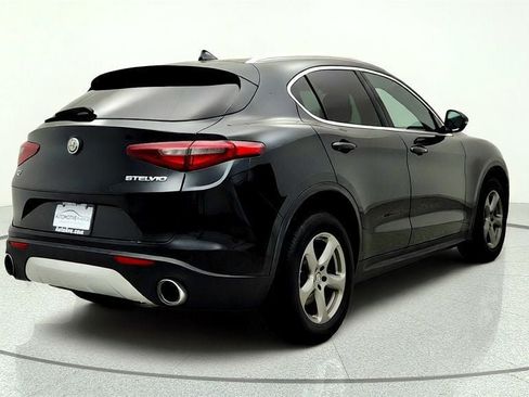 Used 2021 Alfa Romeo Stelvio Sprint w/ Cold Weather Package AWD/4WD image 5