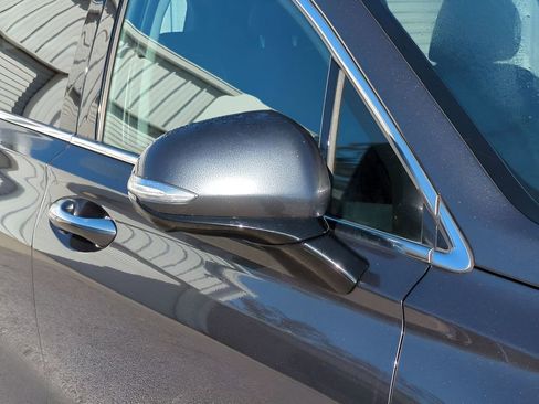 Used 2023 Hyundai Santa Fe Limited image 11