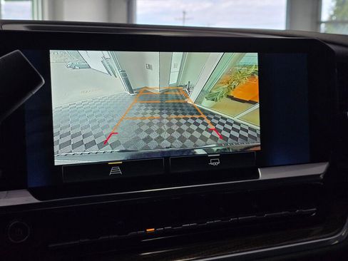 Used 2022 Chevrolet Silverado 1500 RST AWD/4WD image 30