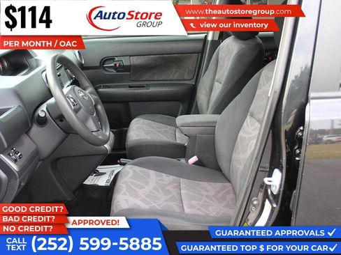 Used 2014 Scion xB image 12