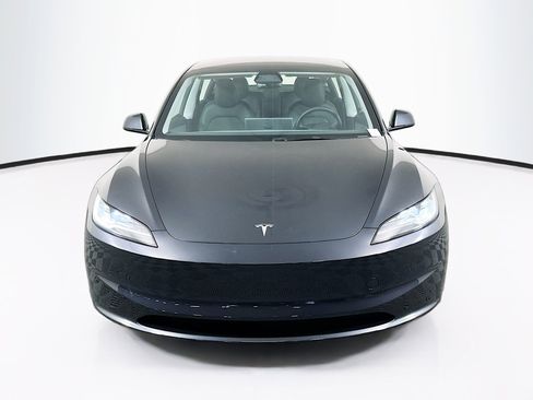 Used 2024 Tesla Model 3 RWD image 2