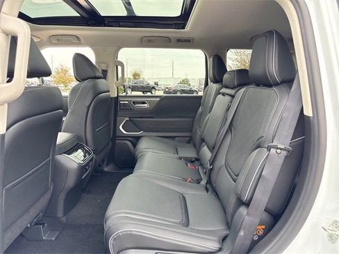 New 2026 INFINITI QX80 Luxe w/ Exterior Package image 11