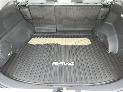 Certified 2023 Toyota RAV4 XLE Premium AWD/4WD image 28