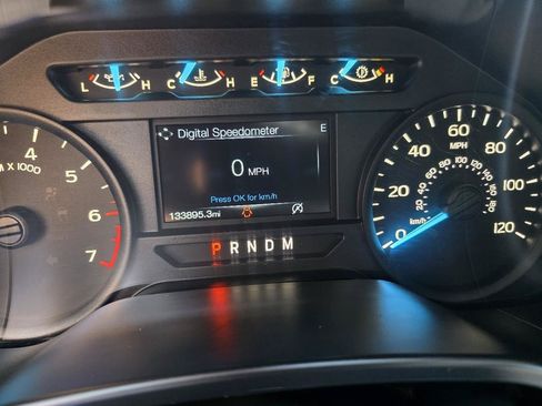 Used 2019 Ford F150 XL w/ Equipment Group 101A Mid AWD/4WD image 14