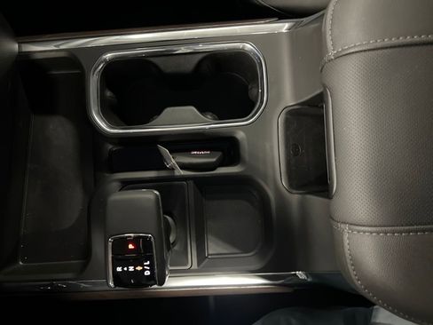 New 2026 GMC Sierra 1500 SLT w/ SLT Premium Plus Package image 26