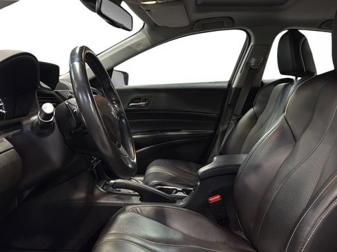 Used 2020 Acura ILX w/ Premium Package FWD image 20
