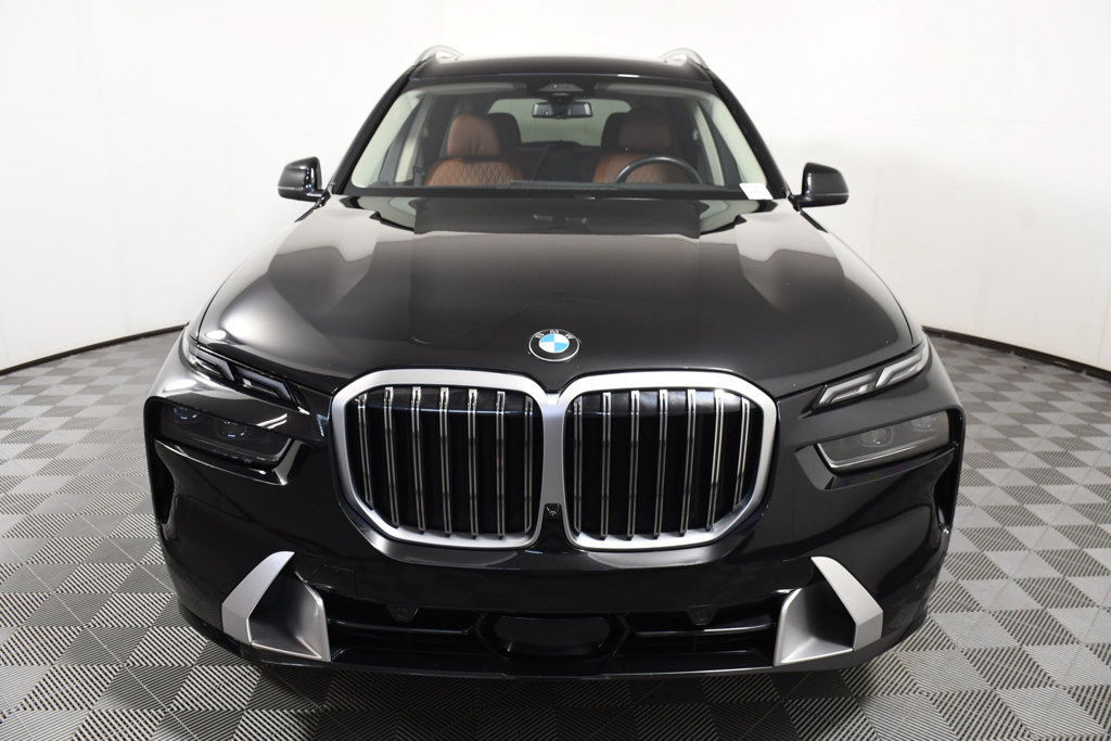 Used 2023 BMW X7 xDrive40i w/ Executive Package AWD/4WD image 10