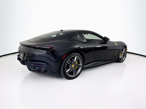 Certified 2022 Ferrari Roma RWD image 7