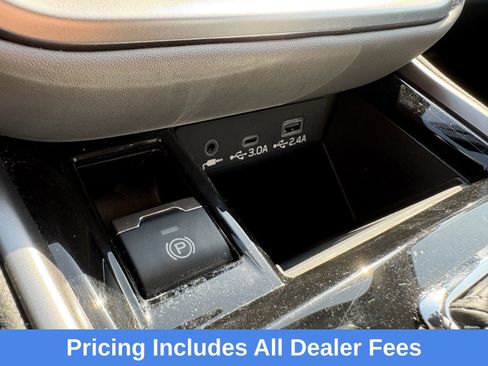 Certified 2025 Subaru Outback Premium AWD/4WD image 21